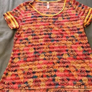 L LuLaRoe Classic T